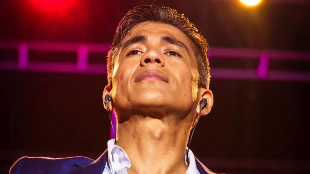 Américo Vuelve Con Su Ex Pareja