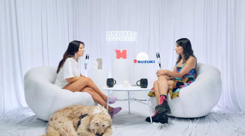 Denise Rosenthal durante el podcast "Mujeres que suenan"