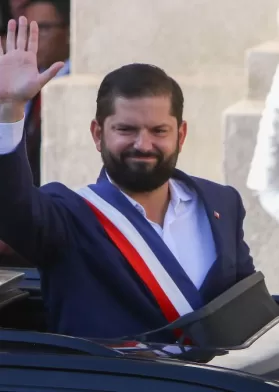 Gabriel Boric En La Moneda