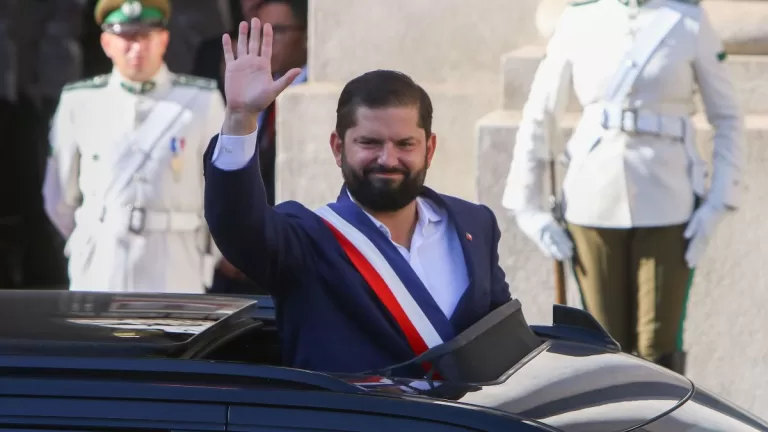 Gabriel Boric En La Moneda