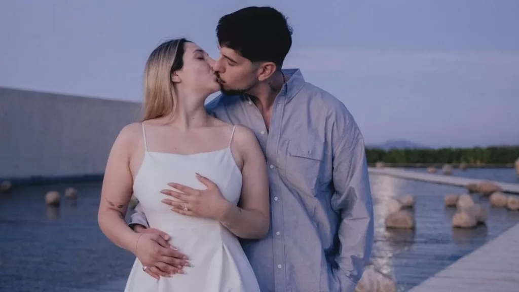 Matt Hunter Y Carlita Anuncian La Fecha De Casamiento