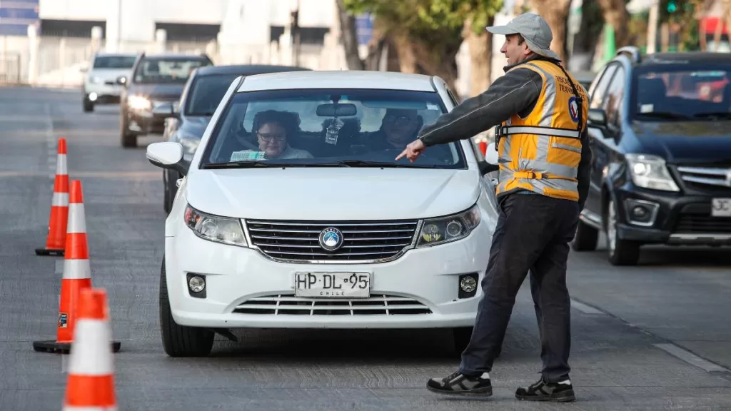 Restricción Vehicular (8)