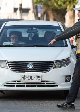 Restricción Vehicular (4)