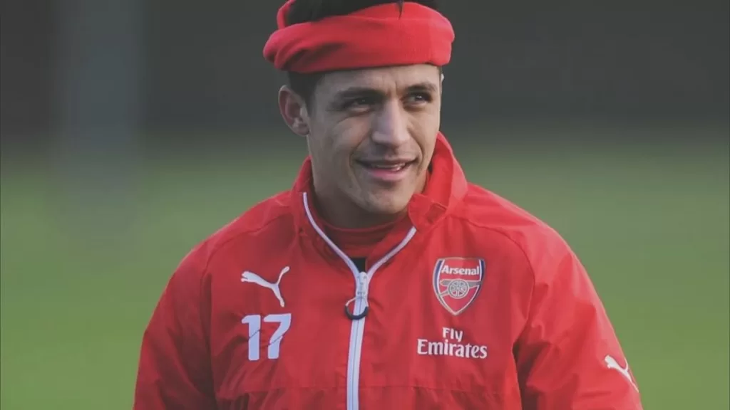 Alexis Sánchez Sube Fotos Con Su Hija Bela