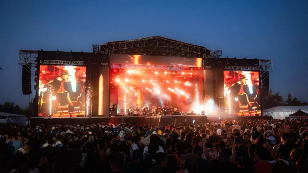 Fiebre De Cumbia, La Fonda