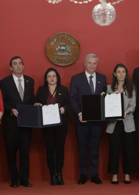 José Antonio Kast (3)