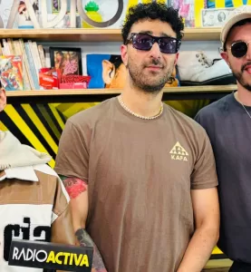 La Combo Tortuga En RadioActiva