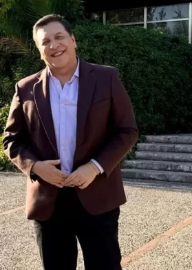 La Pareja De Julio César Rodríguez