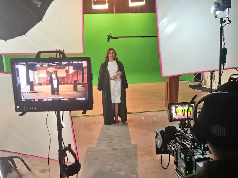 Primeras Imágenes De 'Hablando Claro'