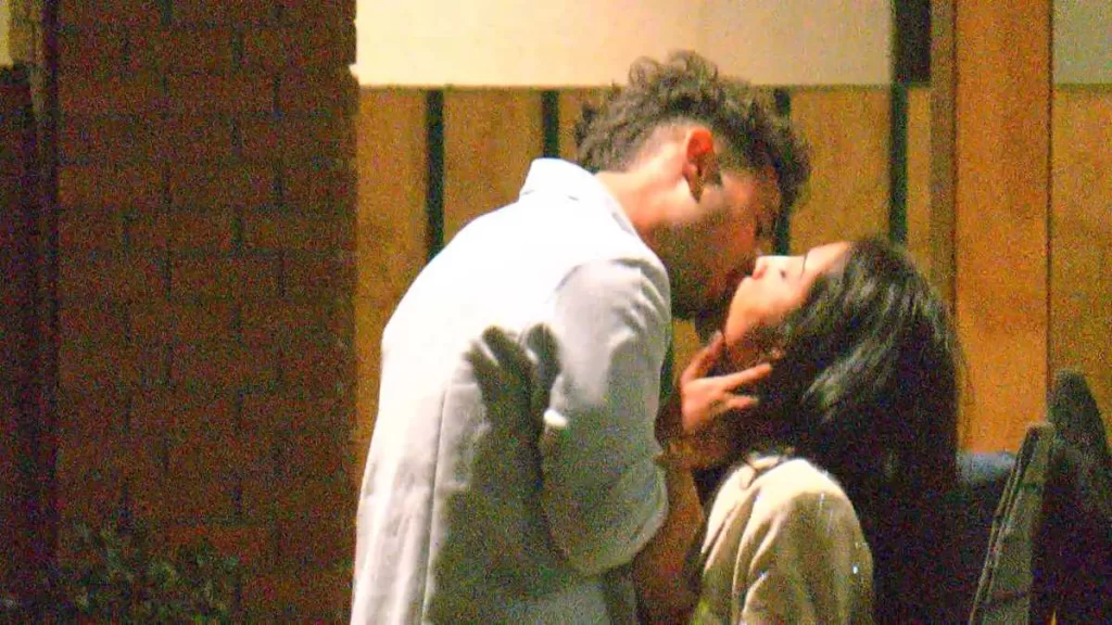 Vecinos Al Límite (7)