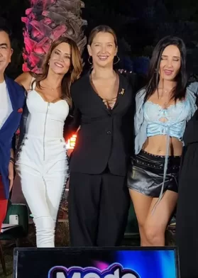Camila Nash (2)