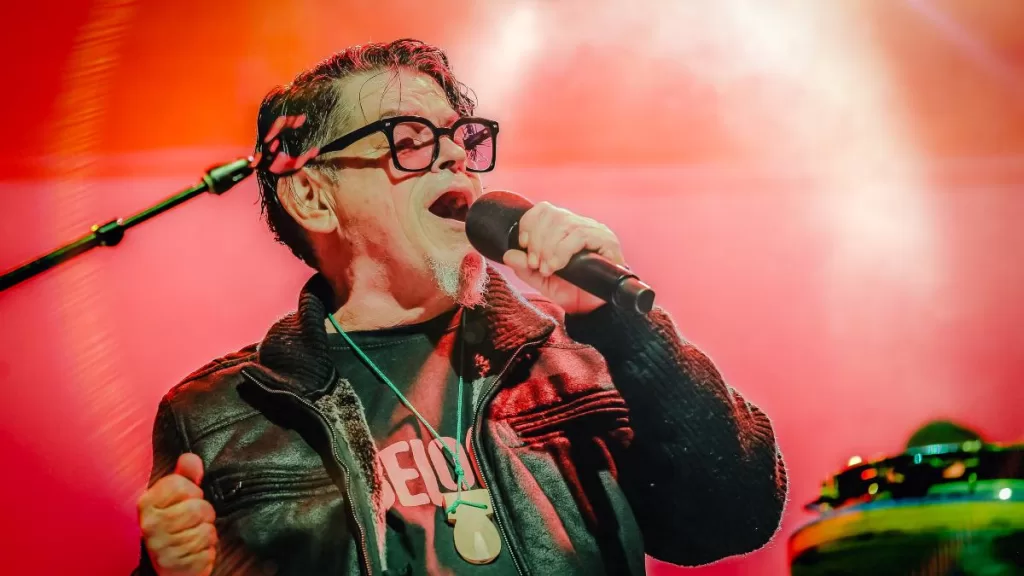 Joe Vasconcellos (2)