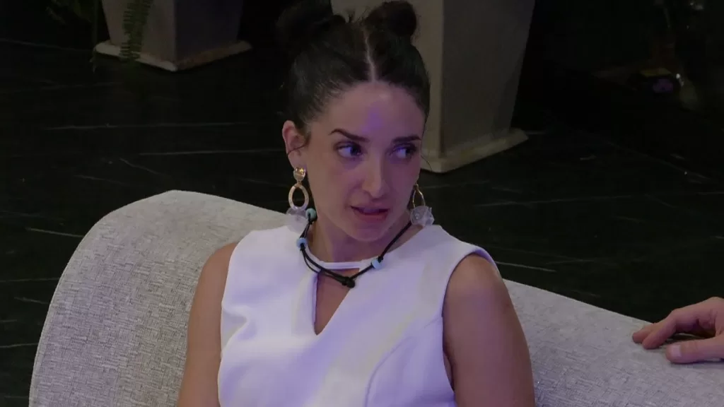 Camila Nash (3)
