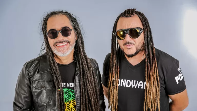 Gondwaba Y Quique Neira